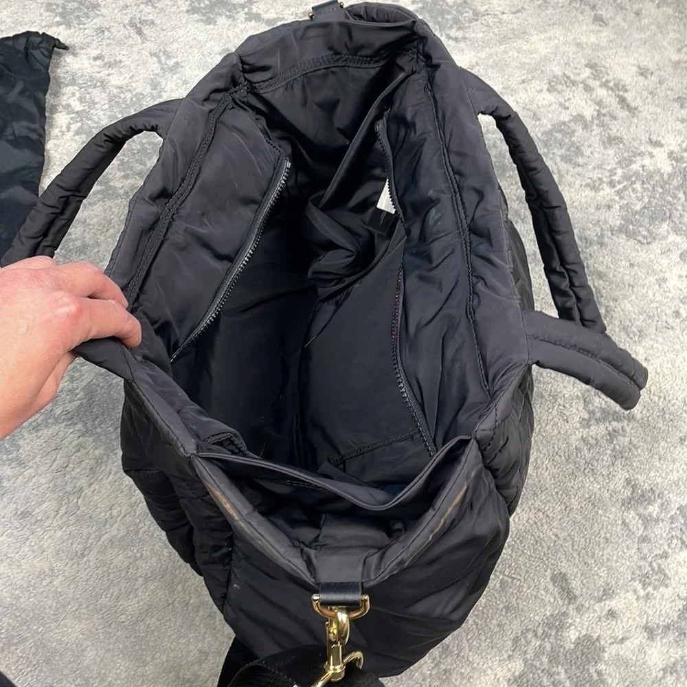 Marc Jacobs Quilted Nylon Baby Diaper Bag Travel Commute Duffle Black